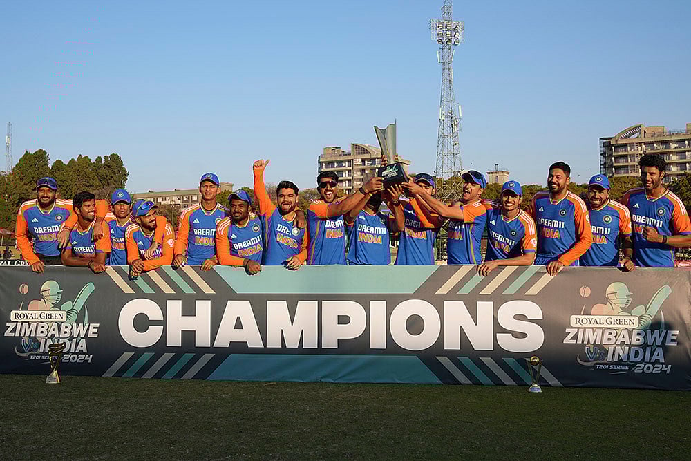 | Photo: AP/Tsvangirayi Mukwazhi : India Vs Zimbabwe, 5th T20I Cricket